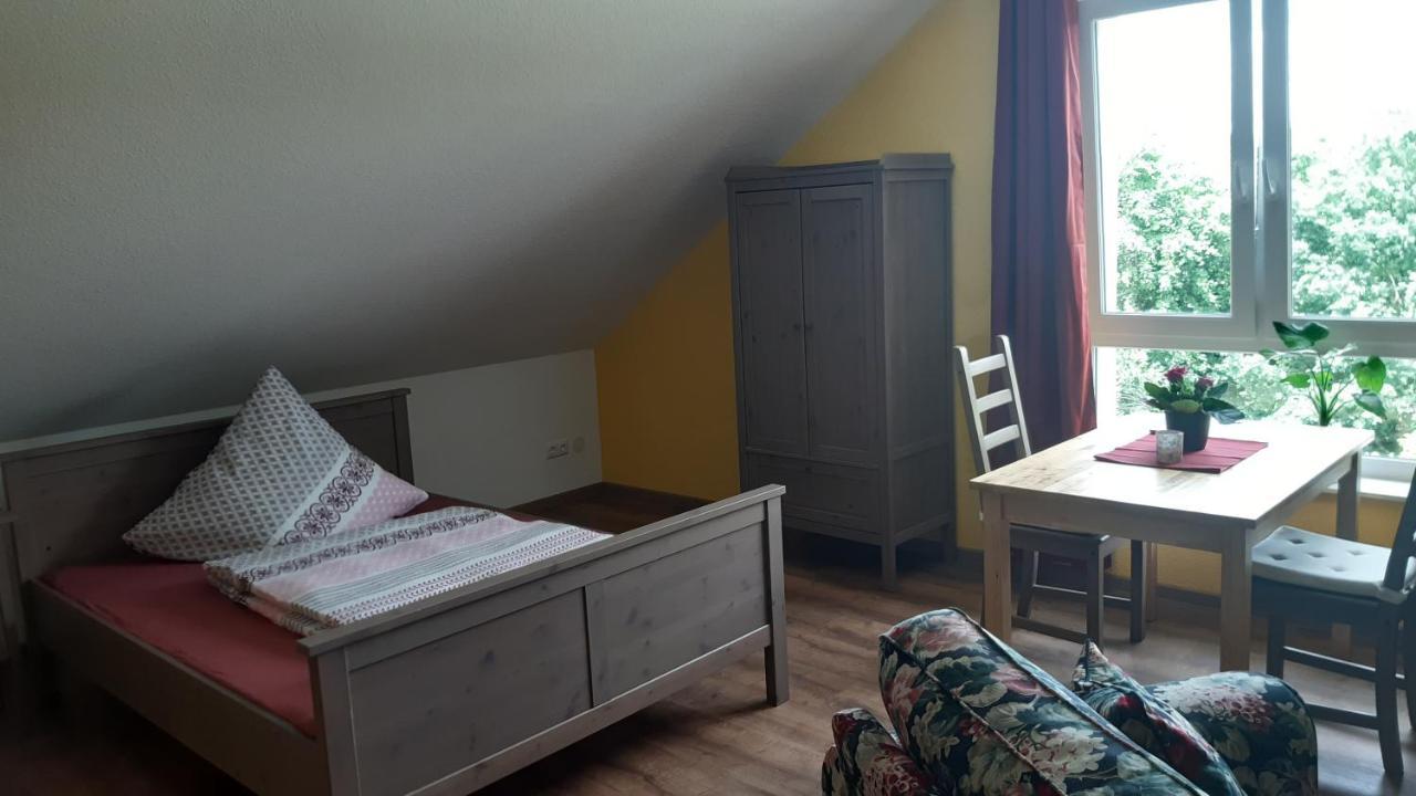 Haus Am Park Lägenhet Thallwitz Exteriör bild